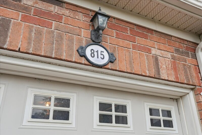 815 Stark Cir, Milton ON