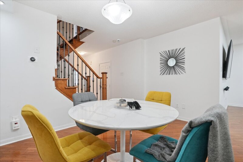815 Stark Cir, Milton ON