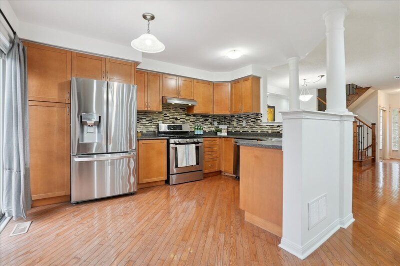 815 Stark Cir, Milton ON