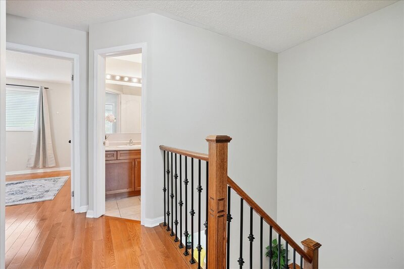 815 Stark Cir, Milton ON