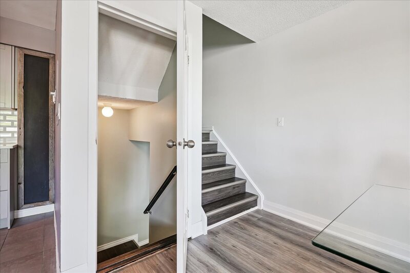 #7-912 Rymal Rd E, Hamilton