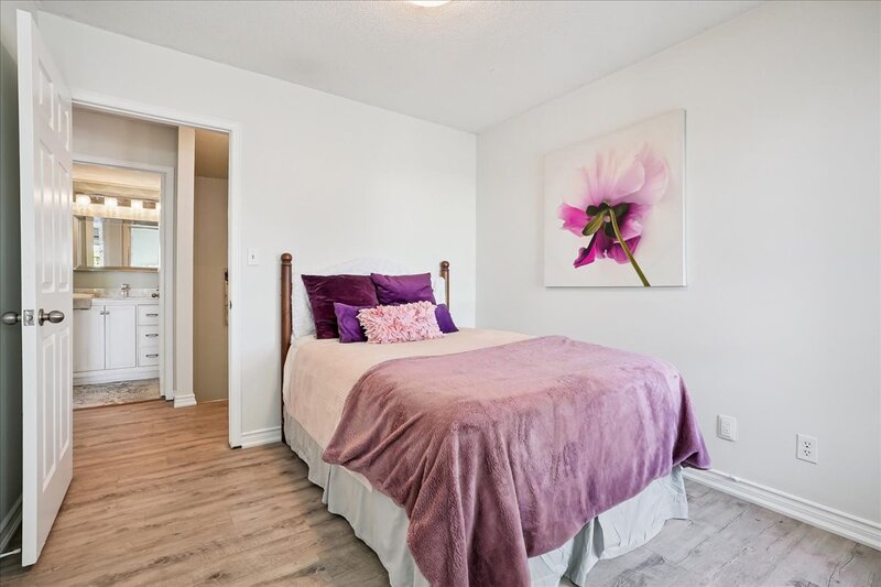 #7-912 Rymal Rd E, Hamilton