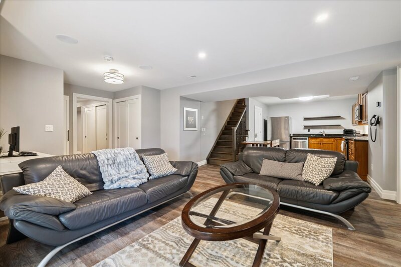 55 Mountain S, Grimsby