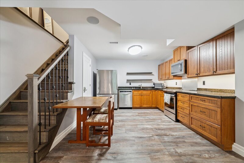 55 Mountain S, Grimsby