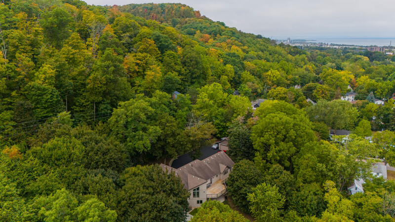 55 Mountain S, Grimsby