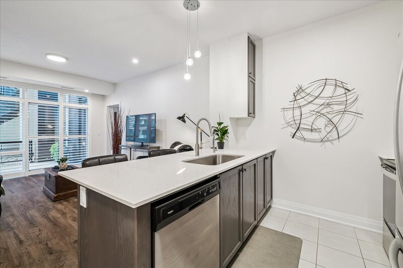 #150 - 16 Concord Pl, Grimsby
