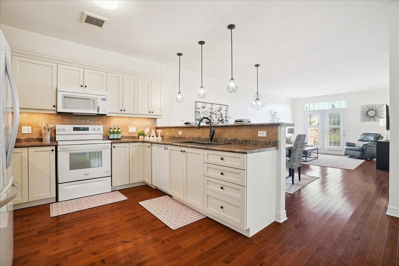 4314 Lindsey Cres, Beamsville ON