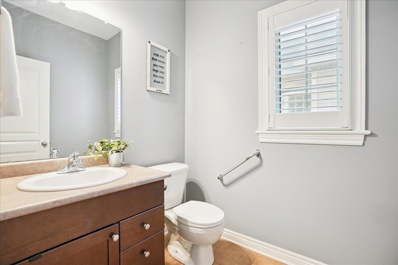 4314 Lindsey Cres, Beamsville ON