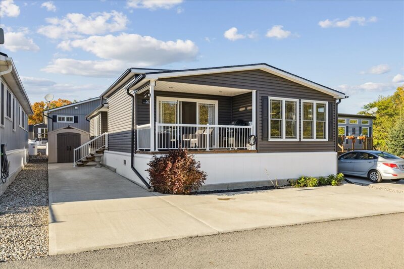 18 South Coast Cir