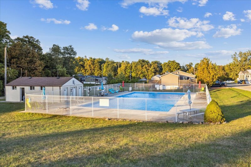 4449 Milburough Line, #37 Ash