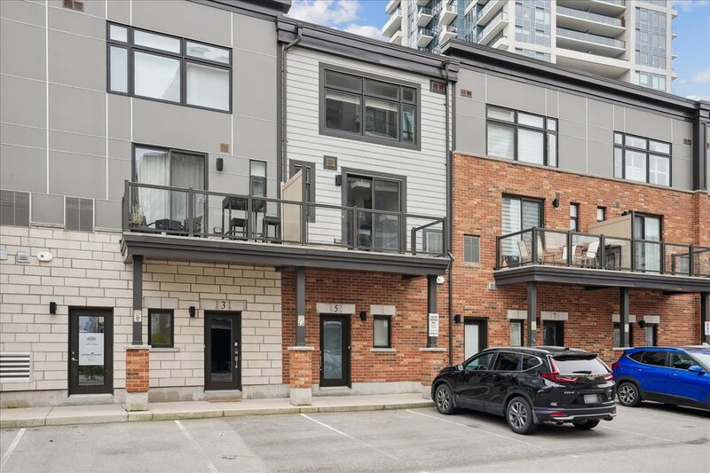 5 Esplanade Lane, Grimsby