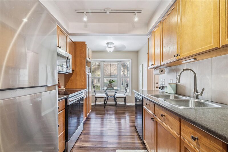 #5-15 Ellington Ave, Stoney Creek ON