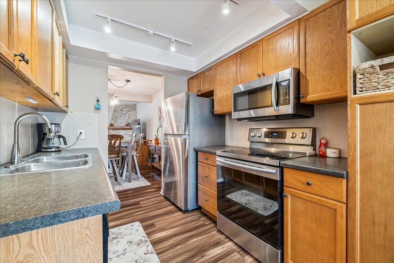 #5-15 Ellington Ave, Stoney Creek ON