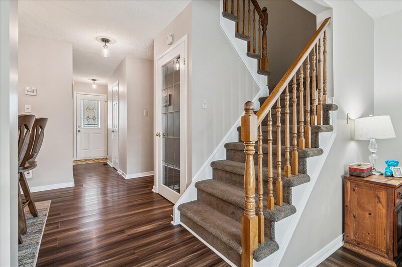 #5-15 Ellington Ave, Stoney Creek ON