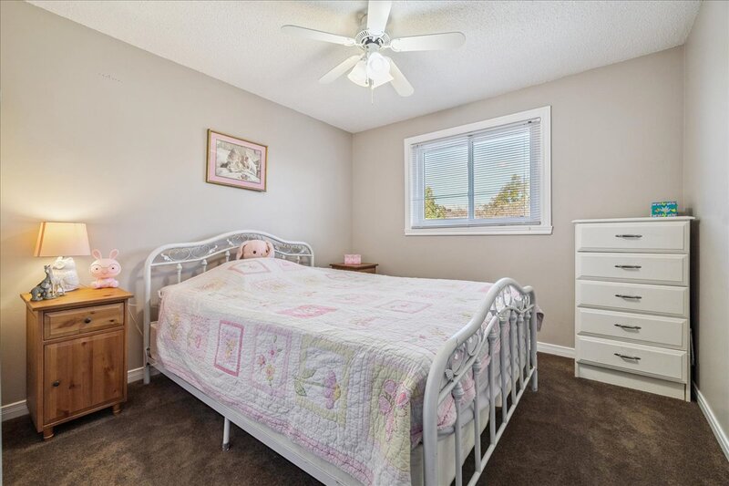 #5-15 Ellington Ave, Stoney Creek ON