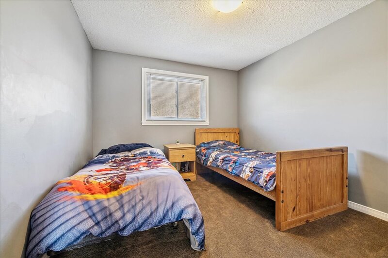 #5-15 Ellington Ave, Stoney Creek ON