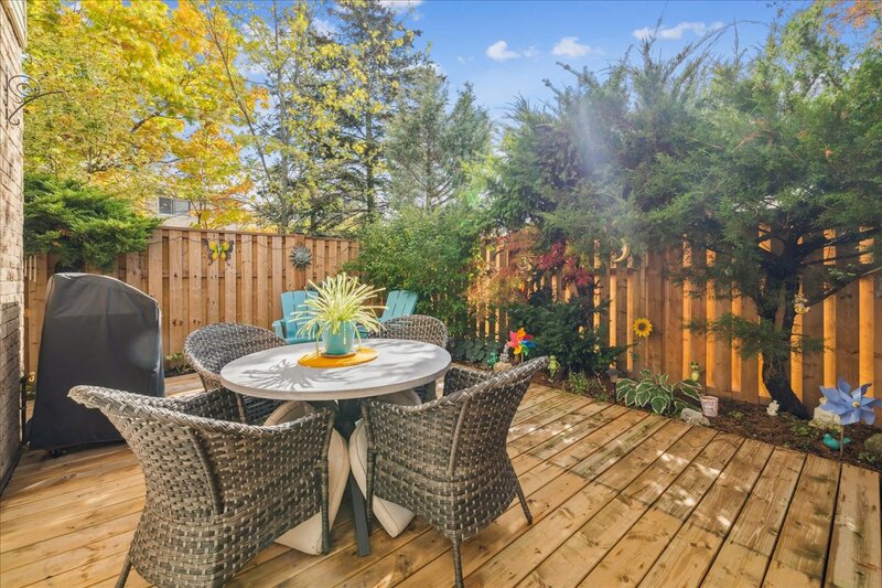 #5-15 Ellington Ave, Stoney Creek ON