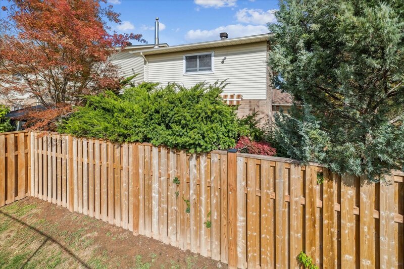 #5-15 Ellington Ave, Stoney Creek ON
