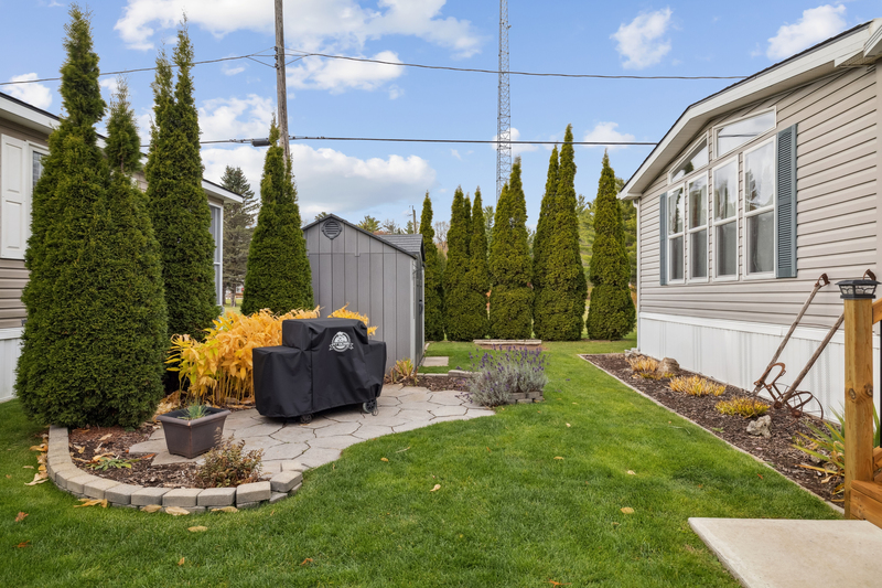 4449 Milburough Line. #13 Spruce