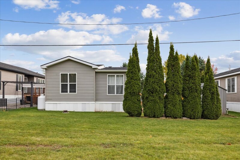 4449 Milburough Line. #13 Spruce