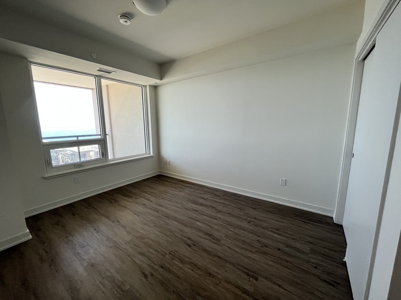 #1007 - 385 Winston Rd, Grimsby