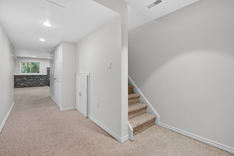 #37-76 Frances Ave, Stoney Creek