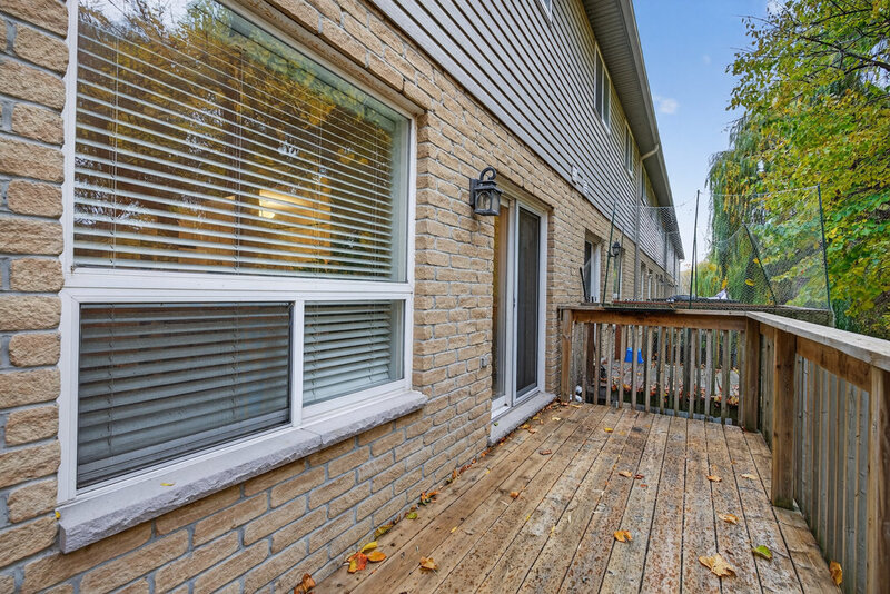 #37-76 Frances Ave, Stoney Creek