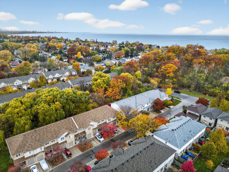 #37-76 Frances Ave, Stoney Creek