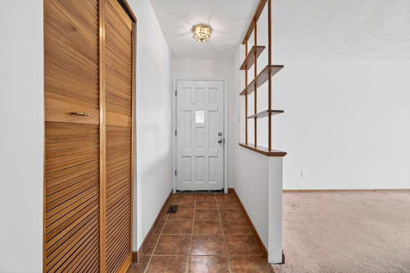 2 Country Club Dr, Hamilton ON