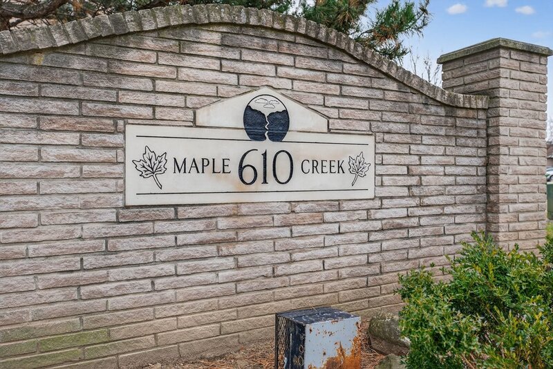 #46-610 Barton St, Stoney Creek