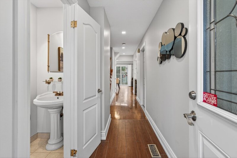 #46-610 Barton St, Stoney Creek