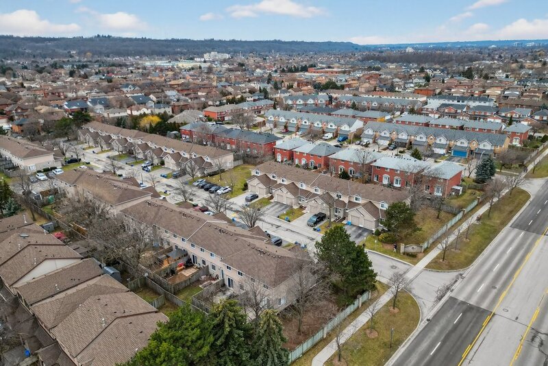 #46-610 Barton St, Stoney Creek