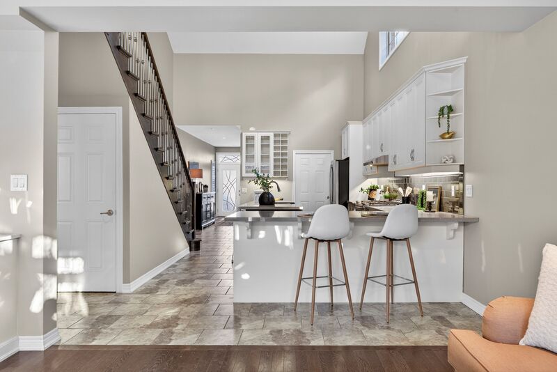 27 Black Walnut Cres, Ancaster ON