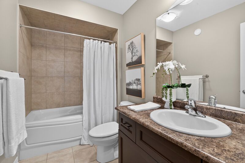 27 Black Walnut Cres, Ancaster ON