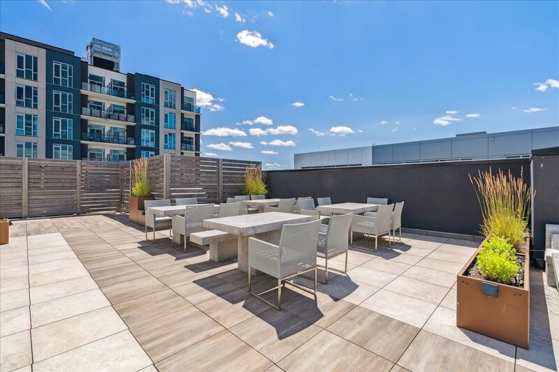 STUNNING WATERFRONT AQUABLU CONDO IN GRIMSBY!