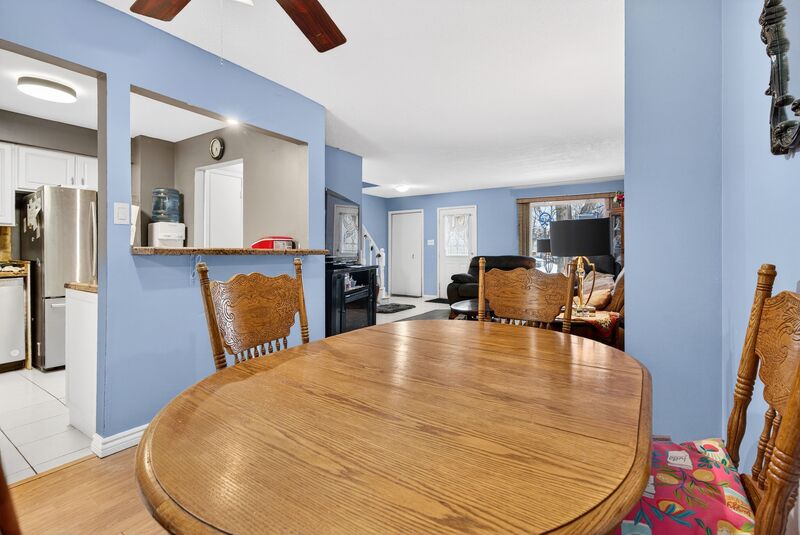 GREAT OPPORTUNITY IN THIS HAMILTON MOUNTAIN HOME!