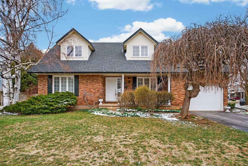 #72-5080 Fairview St, Burlington