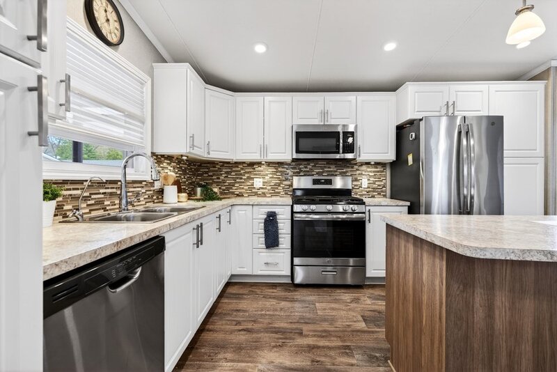 LOW MAINTENANCE LIVING IN THIS GREAT BURLINGTON COMMUNITY!