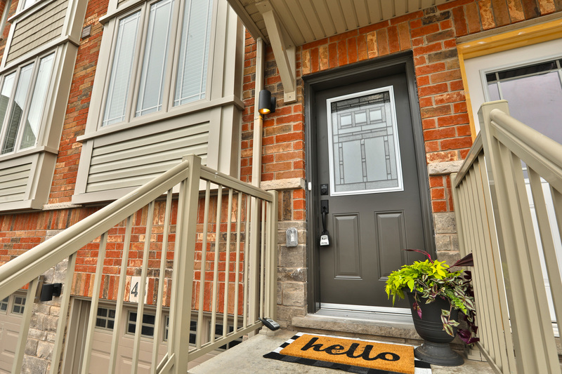 BEAUTIFULLY MAINTAINED TOWNHOME FOR LEASE IN WINONA!