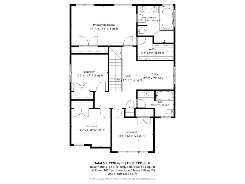 SPACIOUS FAMILY HOME ON SOUGHT AFTER HAMILTON MTN