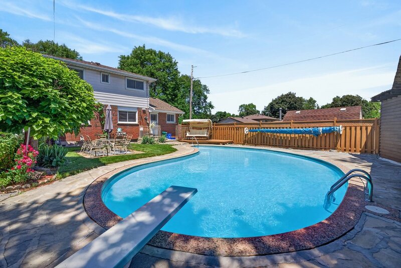 2 STOREY HOME WITH BACKYARD OASIS IN BURLINGTON