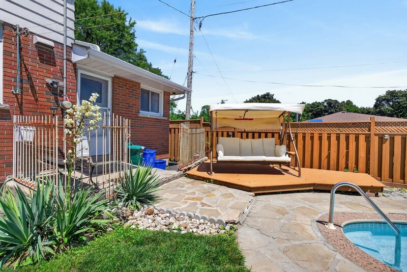 2 STOREY HOME WITH BACKYARD OASIS IN BURLINGTON