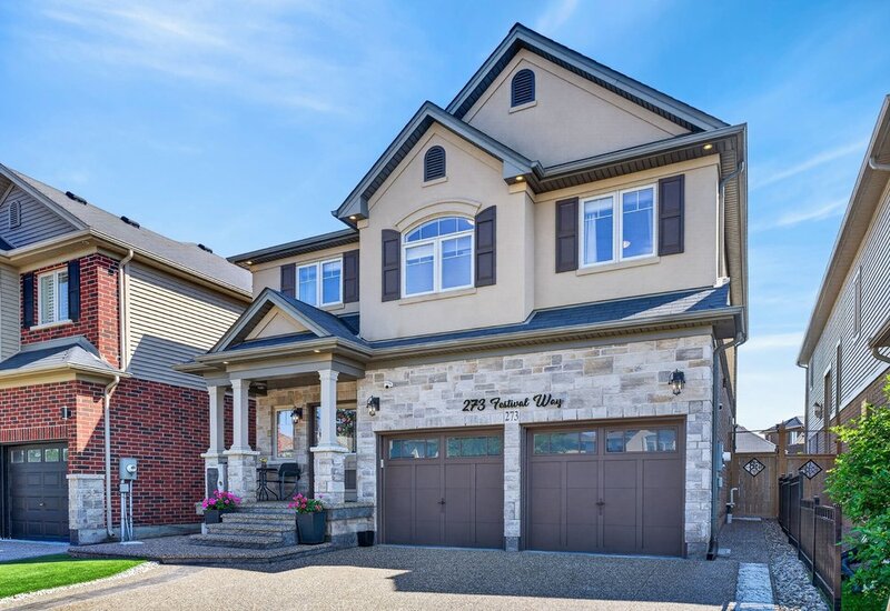 BEAUTIFULLY MAINTAINED 2STRY HOME W/POOL IN BINBROOK