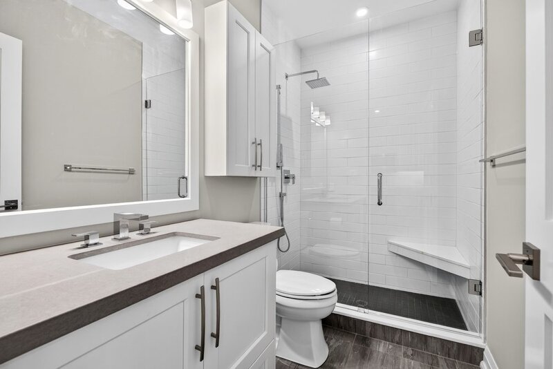 GREAT CONDO UNIT IN PRIME STONEY CREEK LOCATION!