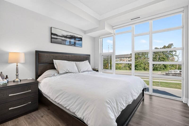 2 UNDERGROUND PARKING SPACES & LAKE VIEWS IN SOUGHT AFTER GRIMSBY NEIGHBOURHOOD