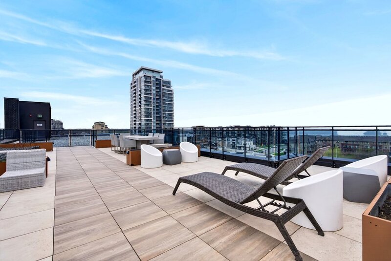 2 UNDERGROUND PARKING SPACES & LAKE VIEWS IN SOUGHT AFTER GRIMSBY NEIGHBOURHOOD