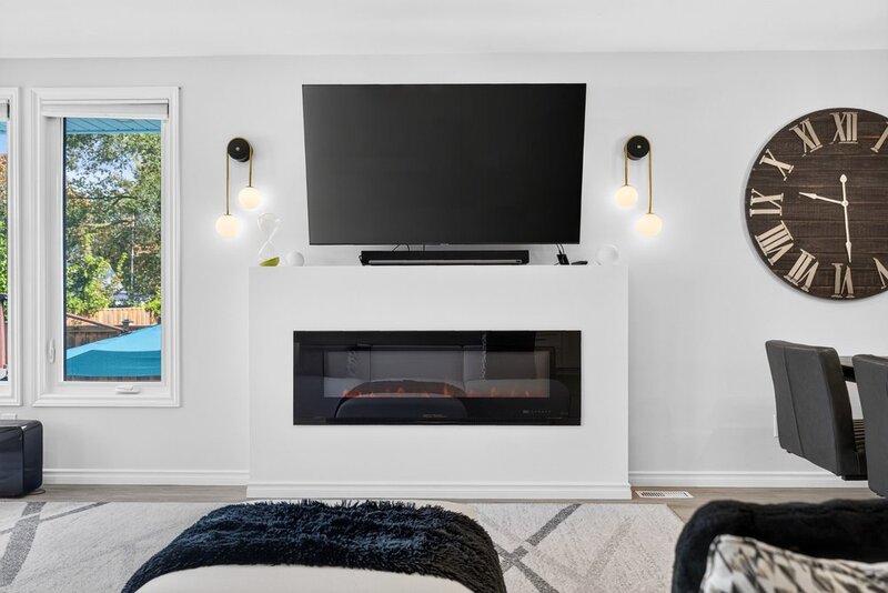 GORGEOUS RAISED RANCH IN SOUGHT AFTER ST. CATHARINES NEIGHBOURHOOD