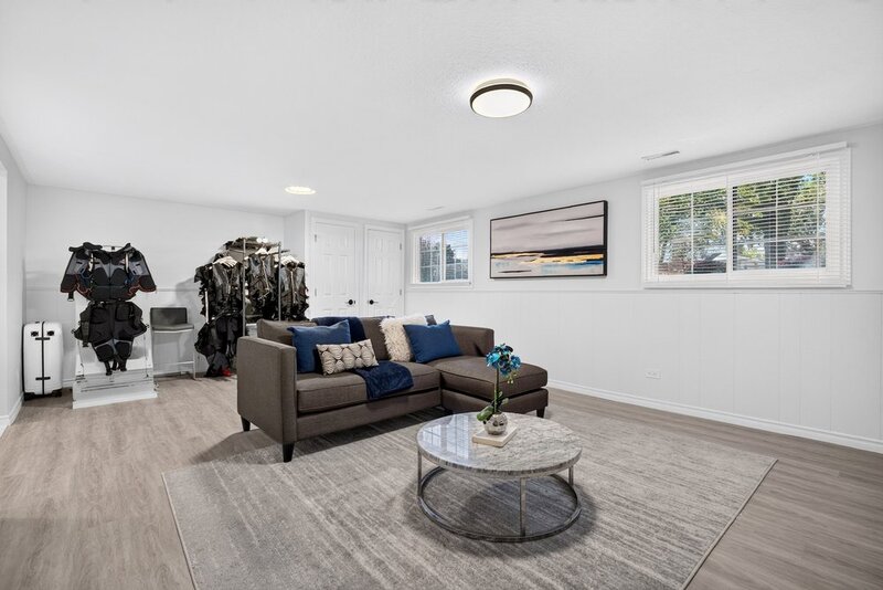GORGEOUS RAISED RANCH IN SOUGHT AFTER ST. CATHARINES NEIGHBOURHOOD